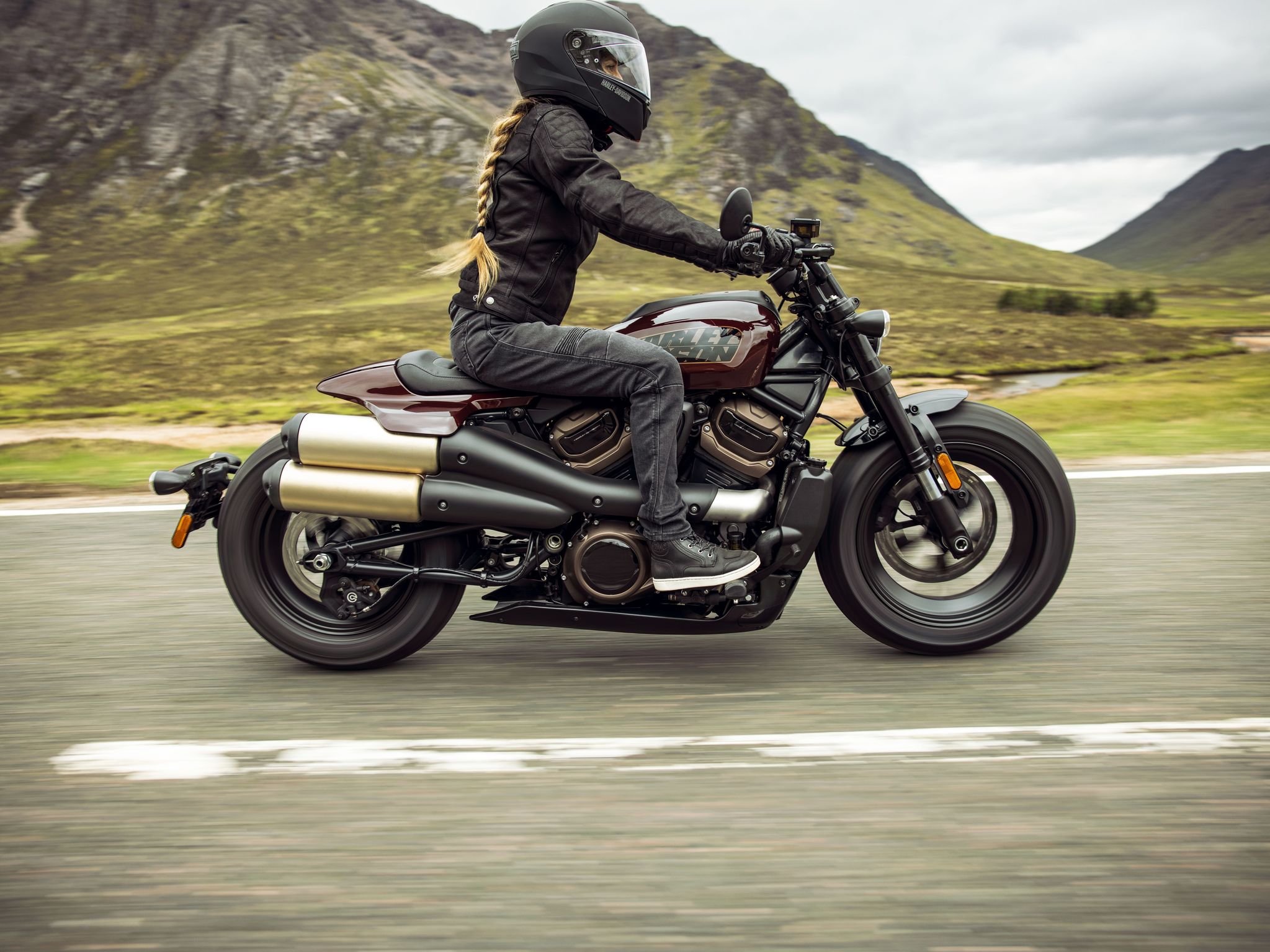 NEW HARLEYDAVIDSON® SPORTSTER® S MODEL DELIVERS UNRELENTING